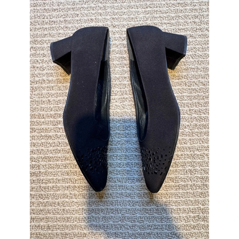 Stuart‎ Weitzman Black Satin Embellished Toe Pumps Heels Womens 8B Square Toe